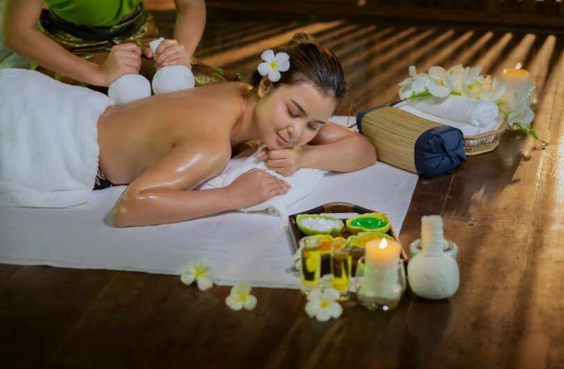 Thai massage for health spas.